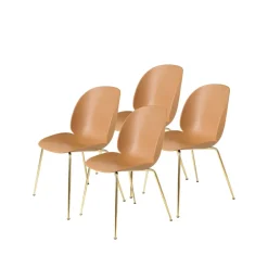4 Sillas Beetle, Amber brown, patas de latón*GUBI Outlet