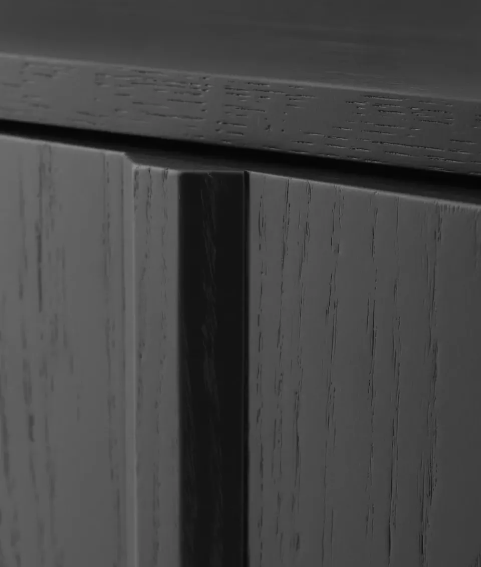 Aparador bajo Rib, Soft Black*Normann Copenhagen Hot