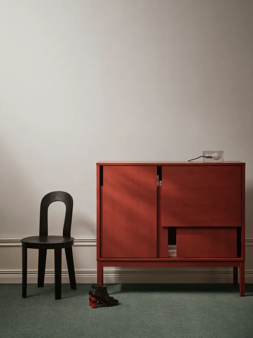 Aparador Layer, , 120x110, con patas*Design House Stockholm Best