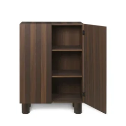 Aparador Post, Oak smoked, con puertas*Ferm Living New