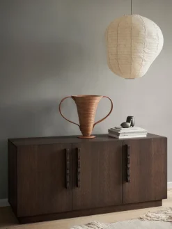 Aparador Unda 146x68x50 cm, Roble manchado oscuro*Ferm Living Discount