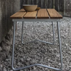Banco 8, Roble lacado -estructura de acero galvanizado en caliente*Grythyttan Stålmöbler Hot