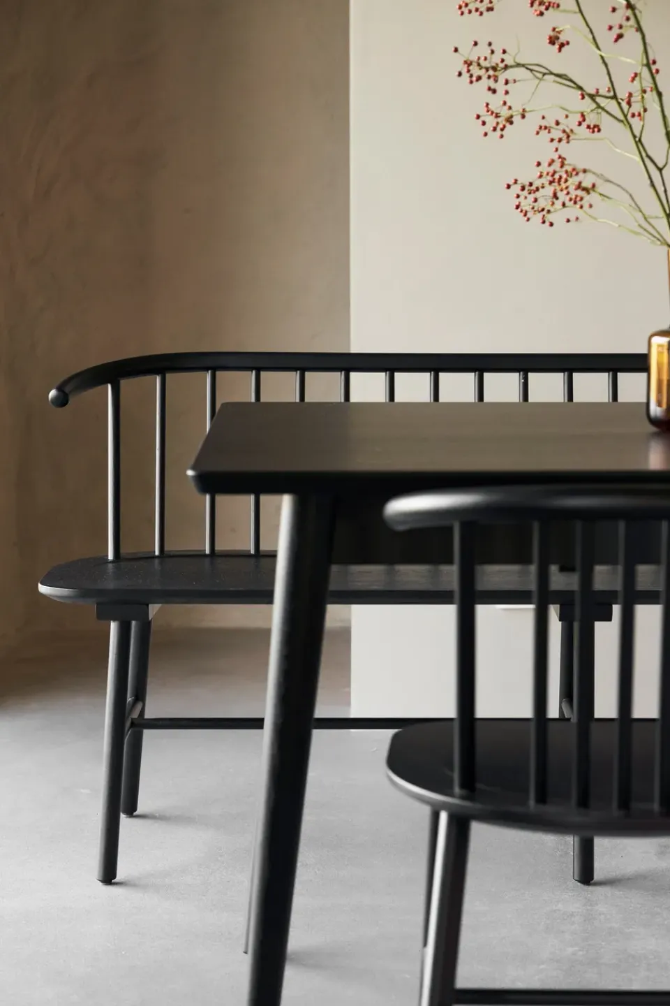 Banco de comedor VIOR, Roble lacado en negro*NJRD