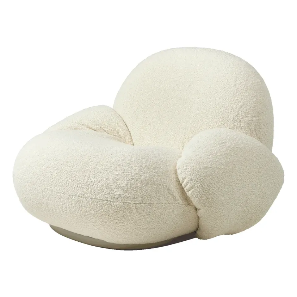 Butaca Lounge con reposabrazos Pacha, Karakorum 001-pearl gold*GUBI Discount