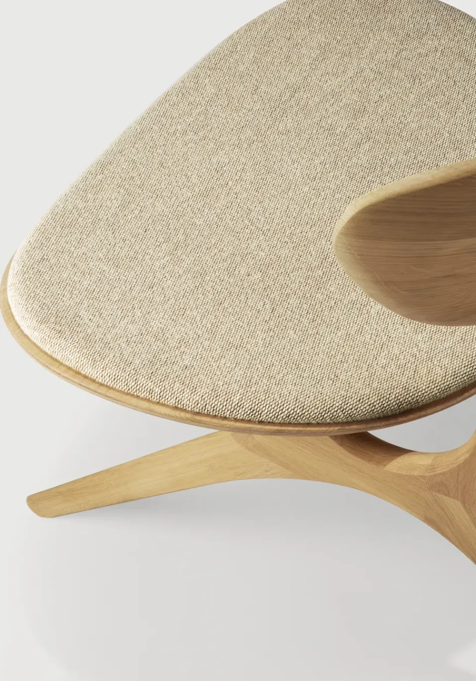 Butaca Lounge Eye, Roble, blanco roto*Ethnicraft Hot