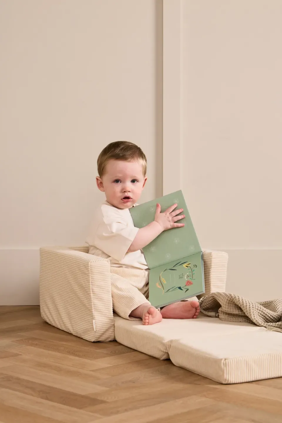 Butaca plegable Kid's Base, natural*Kid's Concept Clearance