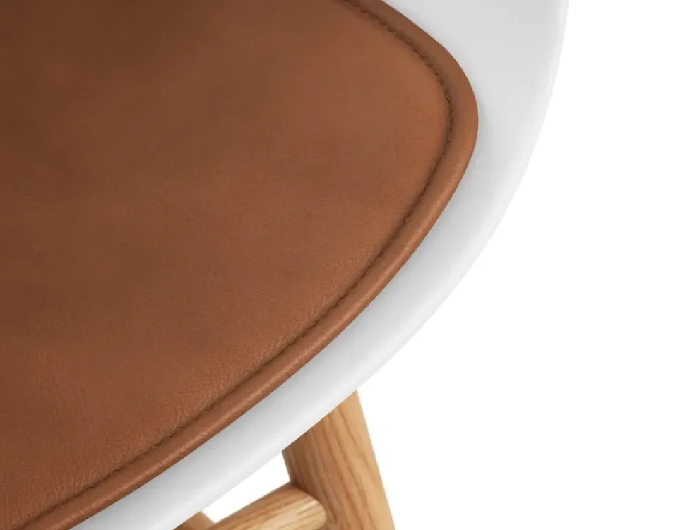 Cojín Form cuero ultra, Brandy 41574*Normann Copenhagen Sale