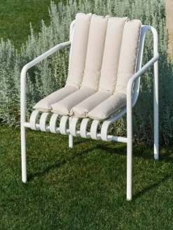 Cojín para silla con reposabrazos Palissade Dining Soft Quilted, Cream white*HAY Sale