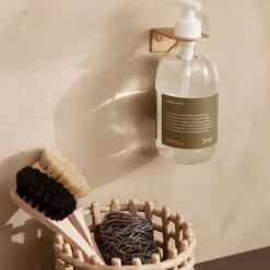 Colgador de pared Basho, latón*Ferm Living Online