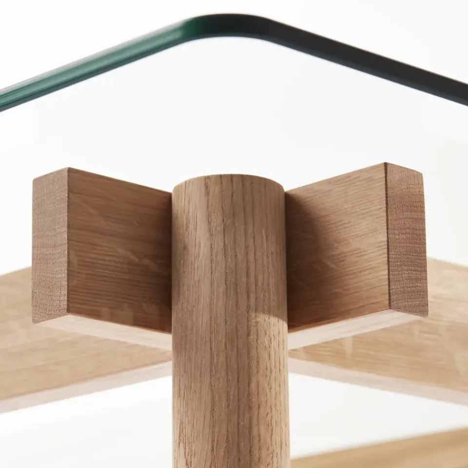 Corners Mesa, Roble teñido de , vidrio*A2 Best