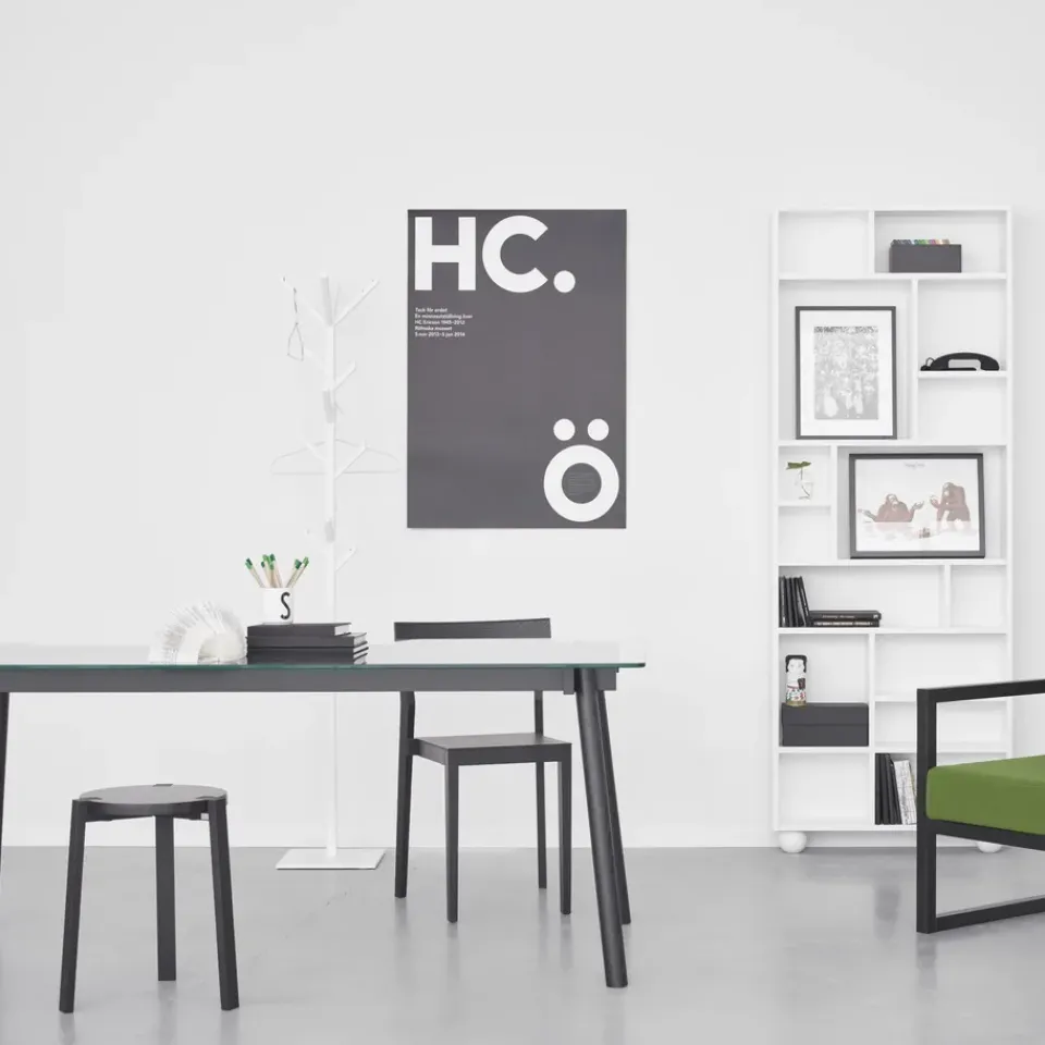 Corners Mesa, Roble teñido de , vidrio*A2 Best