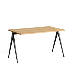Escritorio Pyramid 01, Oak clear lacquer-140x75cm-estructura de acero negro*HAY Best