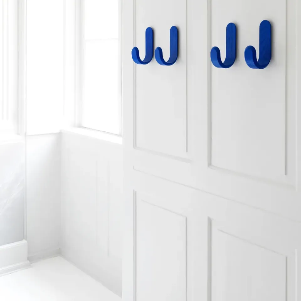 Gancho Curve,*Normann Copenhagen Online