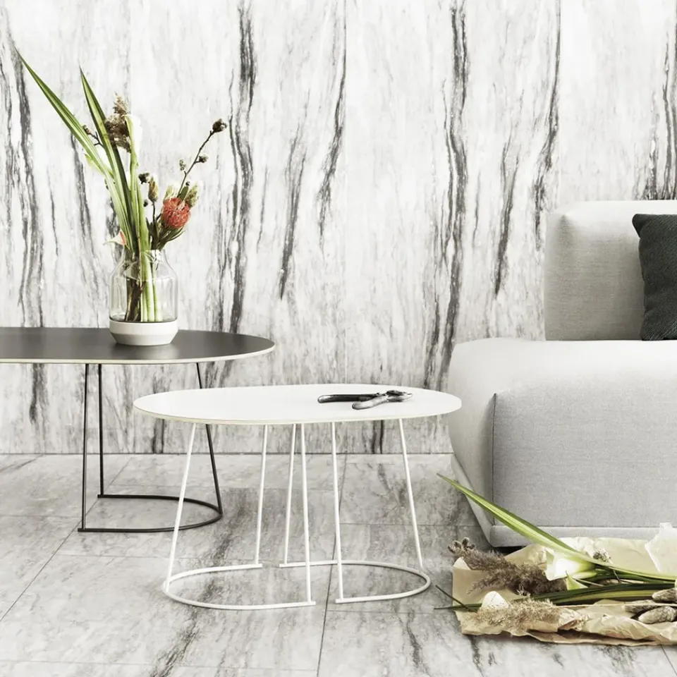 Mesa auxiliar Airy S, Off-white nanolaminate*Muuto Clearance