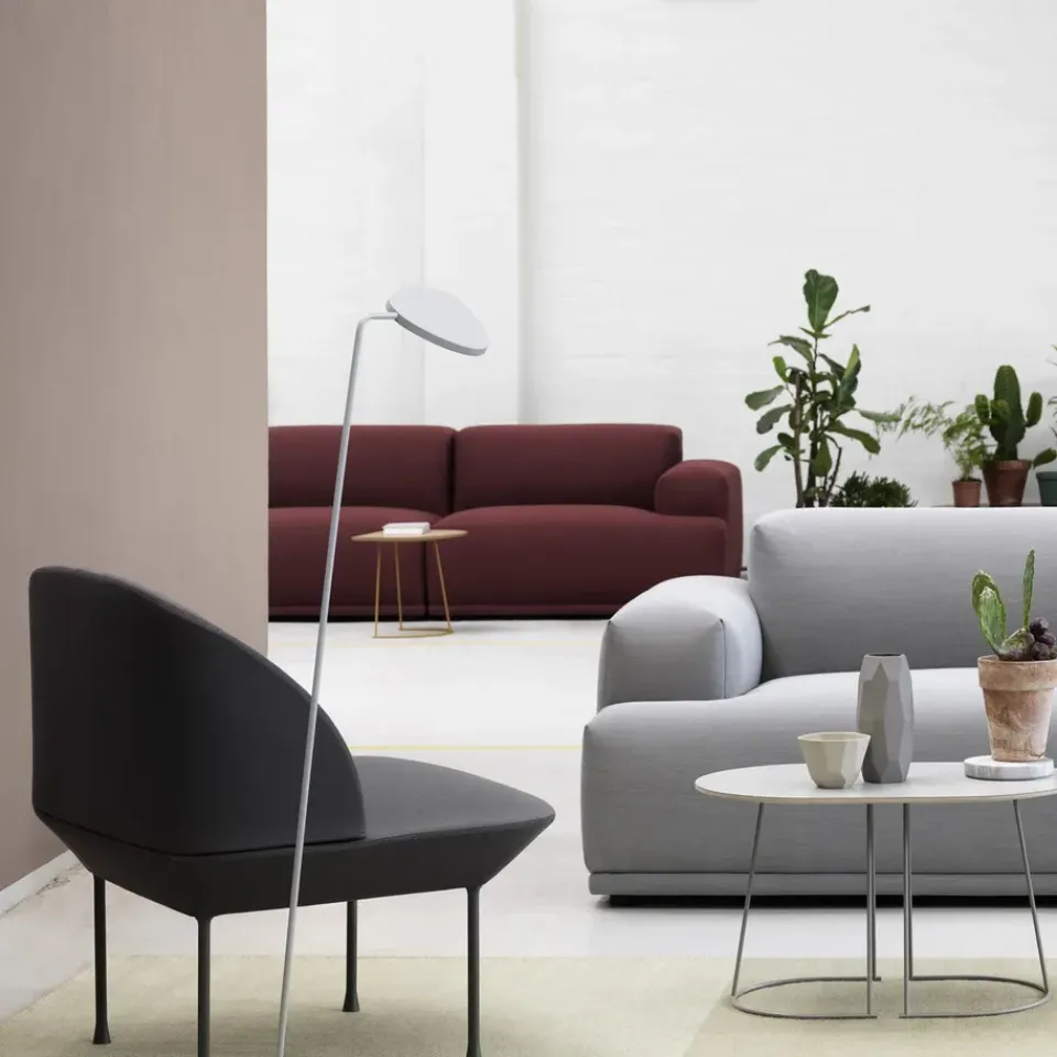 Mesa auxiliar Airy S, Off-white nanolaminate*Muuto Clearance