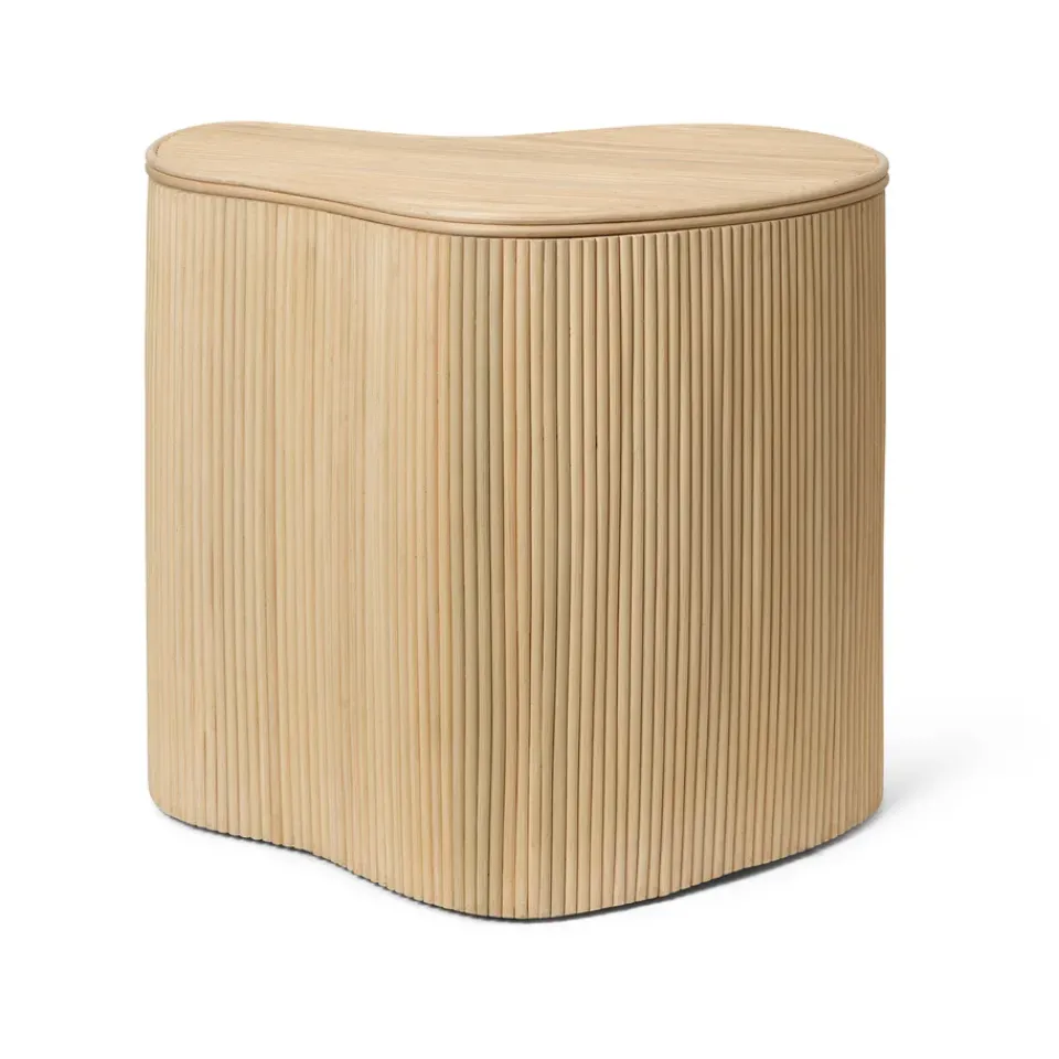 Mesa auxiliar con almacenaje Isola, Natural*Ferm Living New