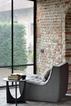 Mesa auxiliar Geometric, Roble Ø51*Ethnicraft Outlet