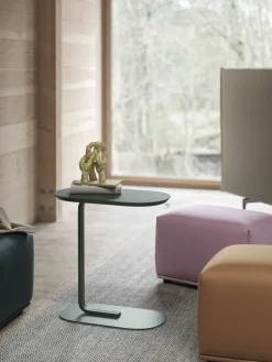 Mesa auxiliar Relate 60,5 cm, oscuro*Muuto New