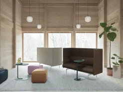 Mesa auxiliar Relate 60,5 cm, oscuro*Muuto New