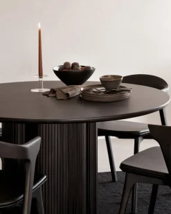 Mesa comedor Roller Max, Caoba teñida en oscuro*Ethnicraft Outlet