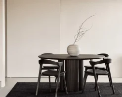 Mesa comedor Roller Max, Caoba teñida en oscuro*Ethnicraft Outlet