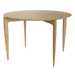 Mesa con bandeja Foldable Ø60 cm, Oiled oak*Fritz Hansen Clearance