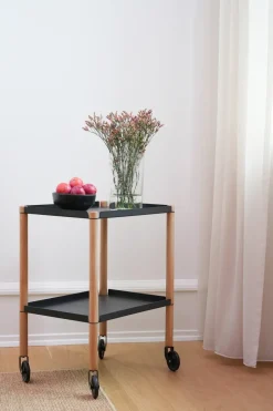 Mesa Connect, Roble aceitado, metal*Andersen Furniture New