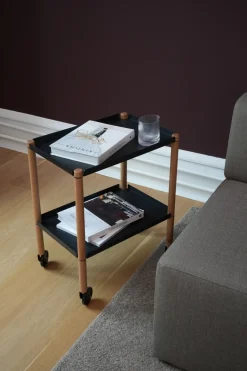 Mesa Connect, Roble aceitado, metal*Andersen Furniture New