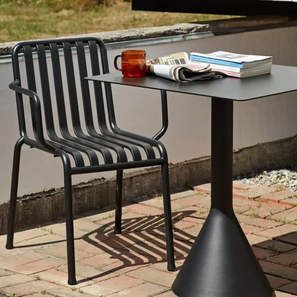 Mesa cuadrada de café 65x65 cm Palissade Cone, Anthracite*HAY New