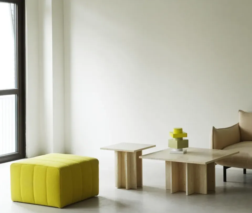 Mesa de centro Edge small, Travertine*Normann Copenhagen Best