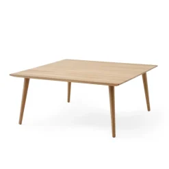 Mesa de centro In Between SK24 90 x 90 cm, Roble barnizado*&Tradition