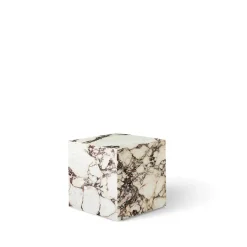 Mesa de centro Plinth, , rose, cube*Audo Copenhagen Hot