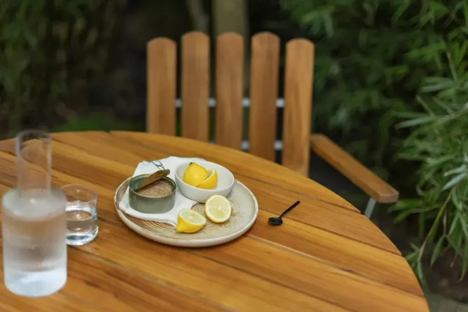 Mesa de comedor 9A, Teak Ø100 cm*Grythyttan Stålmöbler Outlet