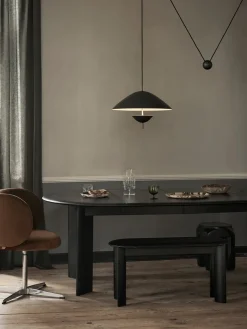 Mesa de comedor Bevel Extendable, Haya negra aceitada, incluye 2 hoja de extensión*Ferm Living Sale