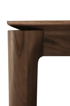 Mesa de comedor Bok 200x95 cm, Lackad teak brown*Ethnicraft New