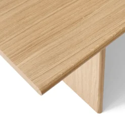 Mesa de comedor Ita OS1 con gestión de cables 95x200 cm, Oak*&Tradition New