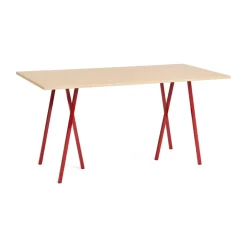 Mesa de comedor Loop Stand 92,5x200 cm, Maroon red-clear lacq. oak*HAY