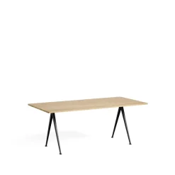 Mesa de comedor Pyramid 02, Oak matt lacqured-190x85cm-estructura de acero negra*HAY Clearance