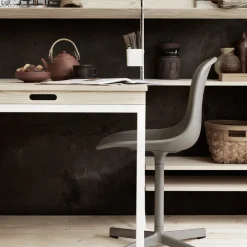 Mesa plegable , Fresno teñido de -patas de metal*String Sale
