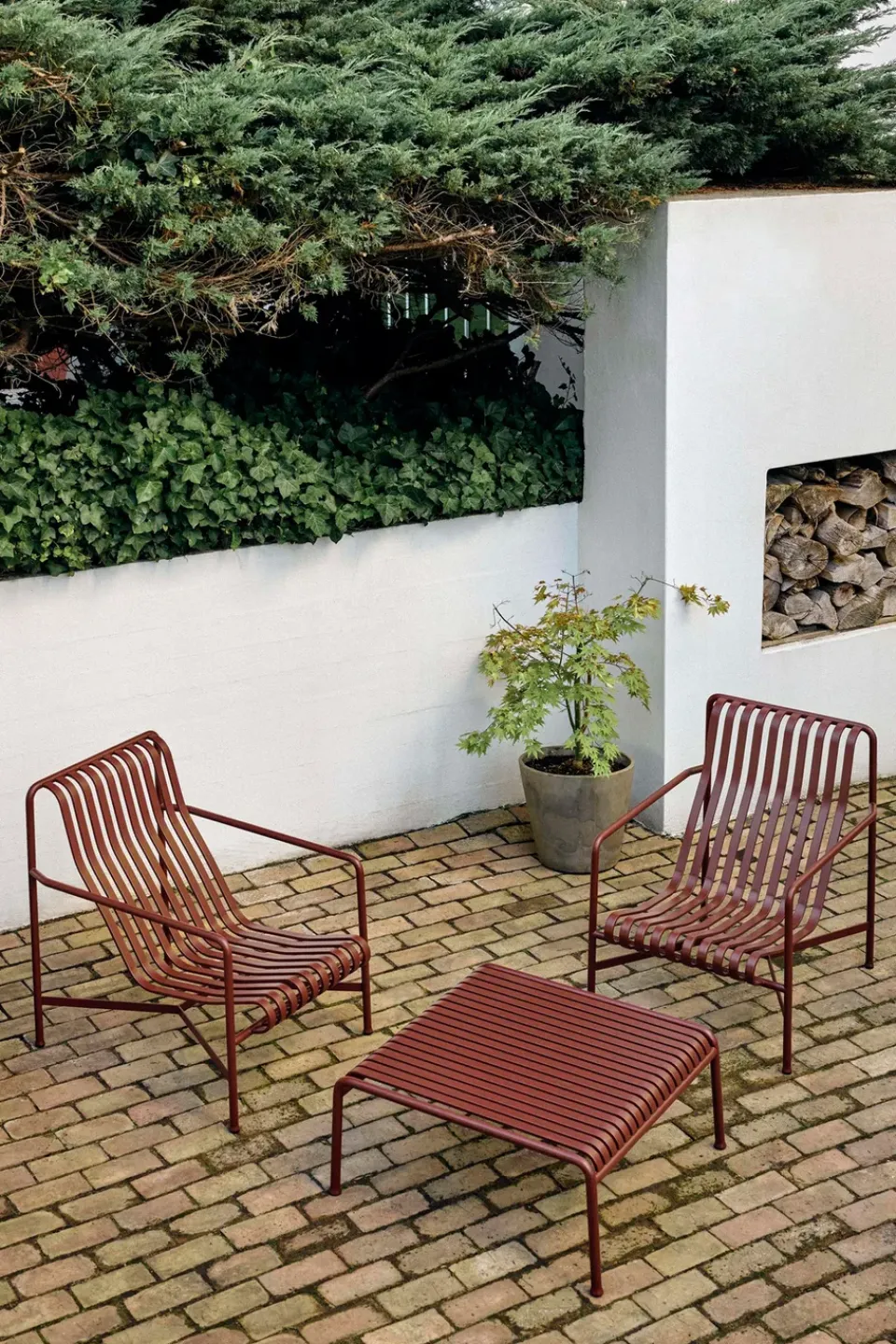 Mesa 81,5x86x38 cm Palissade Low Table, Iron red*HAY Online