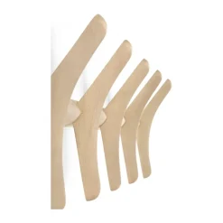 Perchero de pared PI, Plátano lacado, 70x21 cm*Ethnicraft Discount