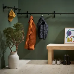 Perchero Nostalgi, Nogal, aluminio stativ*Essem Design Discount