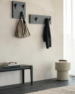Perchero Utilitile wall hanger, Lackad ek-black-large*Ethnicraft