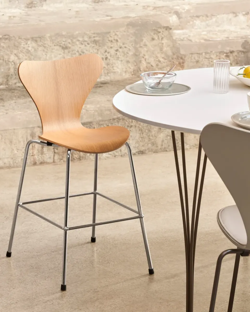 Silla 3177 Series 7 Junior cromo, Oak*Fritz Hansen Outlet