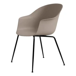 Silla Bat patas de negras de plástico, New*GUBI Outlet