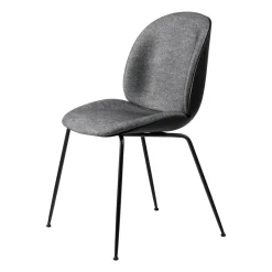 Silla Beetle con patas delanteras tapizadas en negro, Plain 0023-black*GUBI Online
