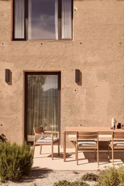 Silla con reposabrazos Jack Outdoor Dining, Natural*Ethnicraft Hot