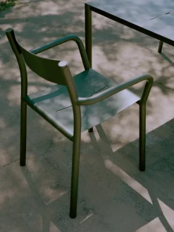 Silla con reposabrazos May Armchair Outdoor, Dark Green*New Works