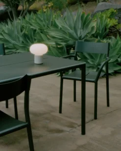 Silla con reposabrazos May Armchair Outdoor, Dark Green*New Works