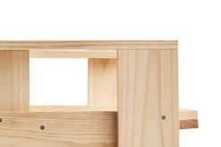 Silla de comedor Crate con reposabrazos en pino lacado, Pino lacado al agua*HAY Sale